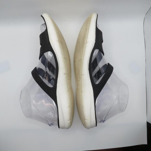 Crocs Womens Swiftwater Strappy White Black Casual Sandals Size US 7 UK 5 - Picture 5 of 8